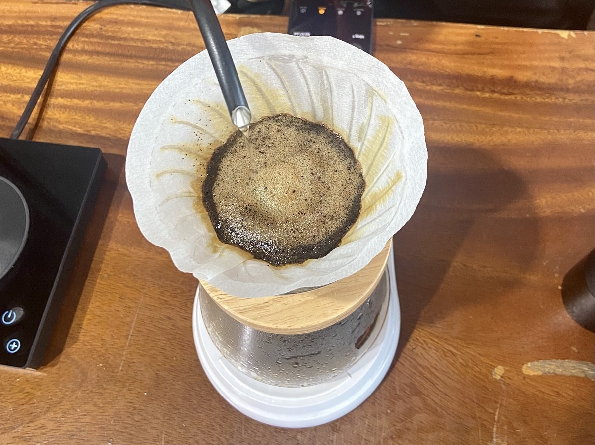 Cà phê Pour Over là gì? Dụng cụ cần thiết để pha cà phê Pour Over 1 ca phe pour over la gi bd5942d0ea6147a2951ce5caa02811e7